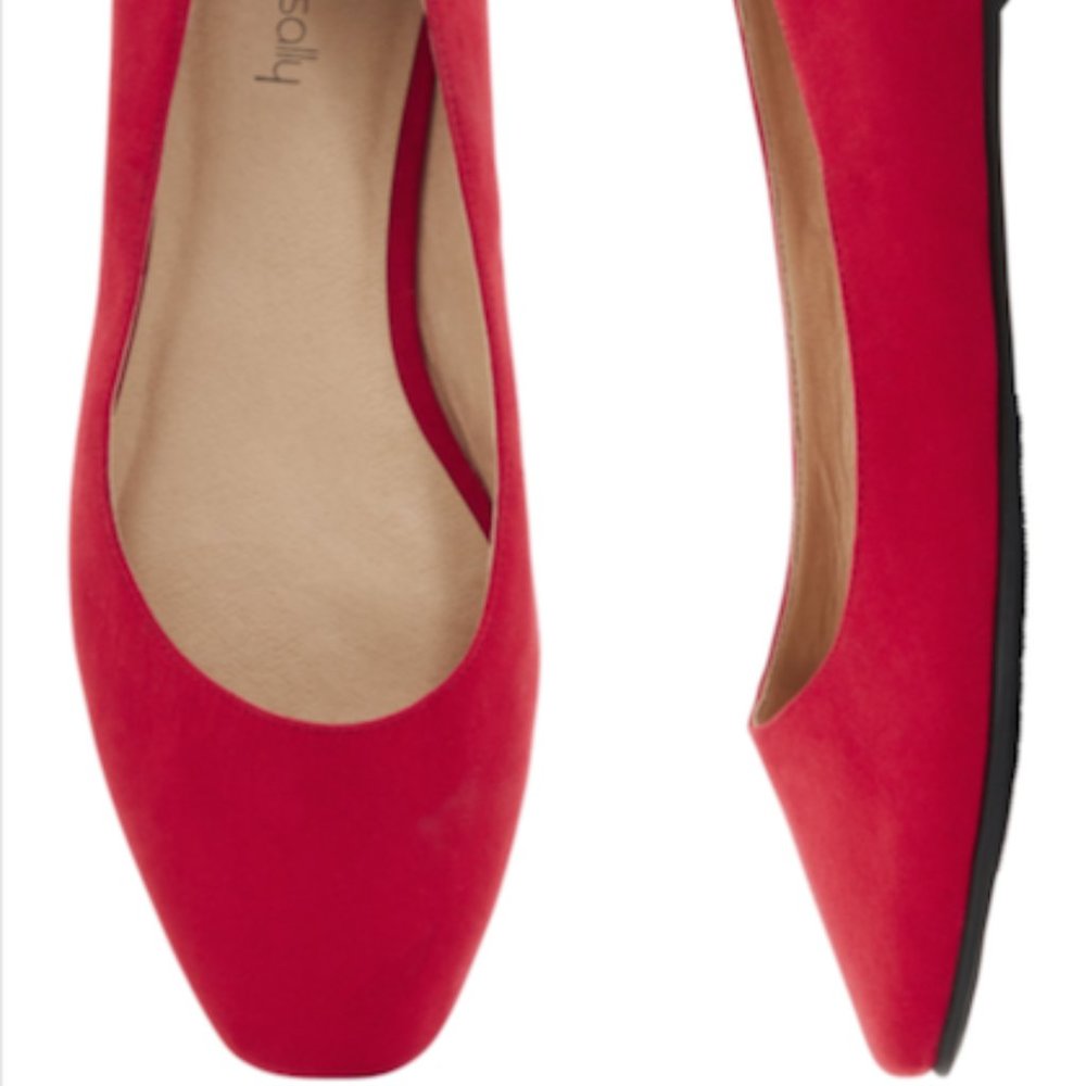 Ballet flats